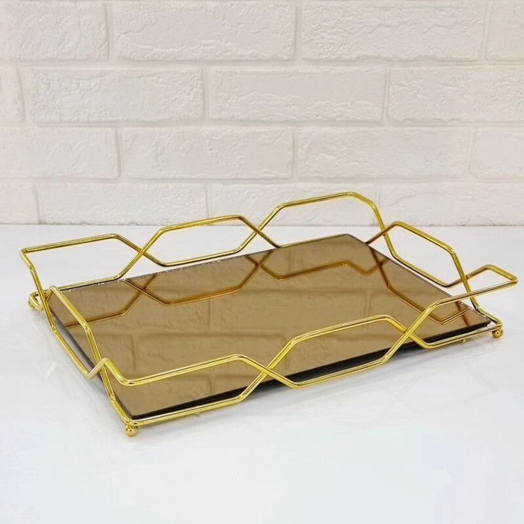 سینی کف اینه ای طلایی