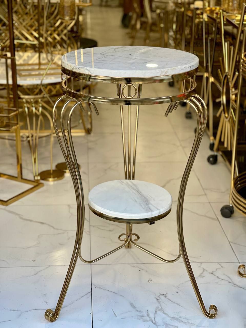 میز کنار سالنی مدل کلاسیک 2 طبقه