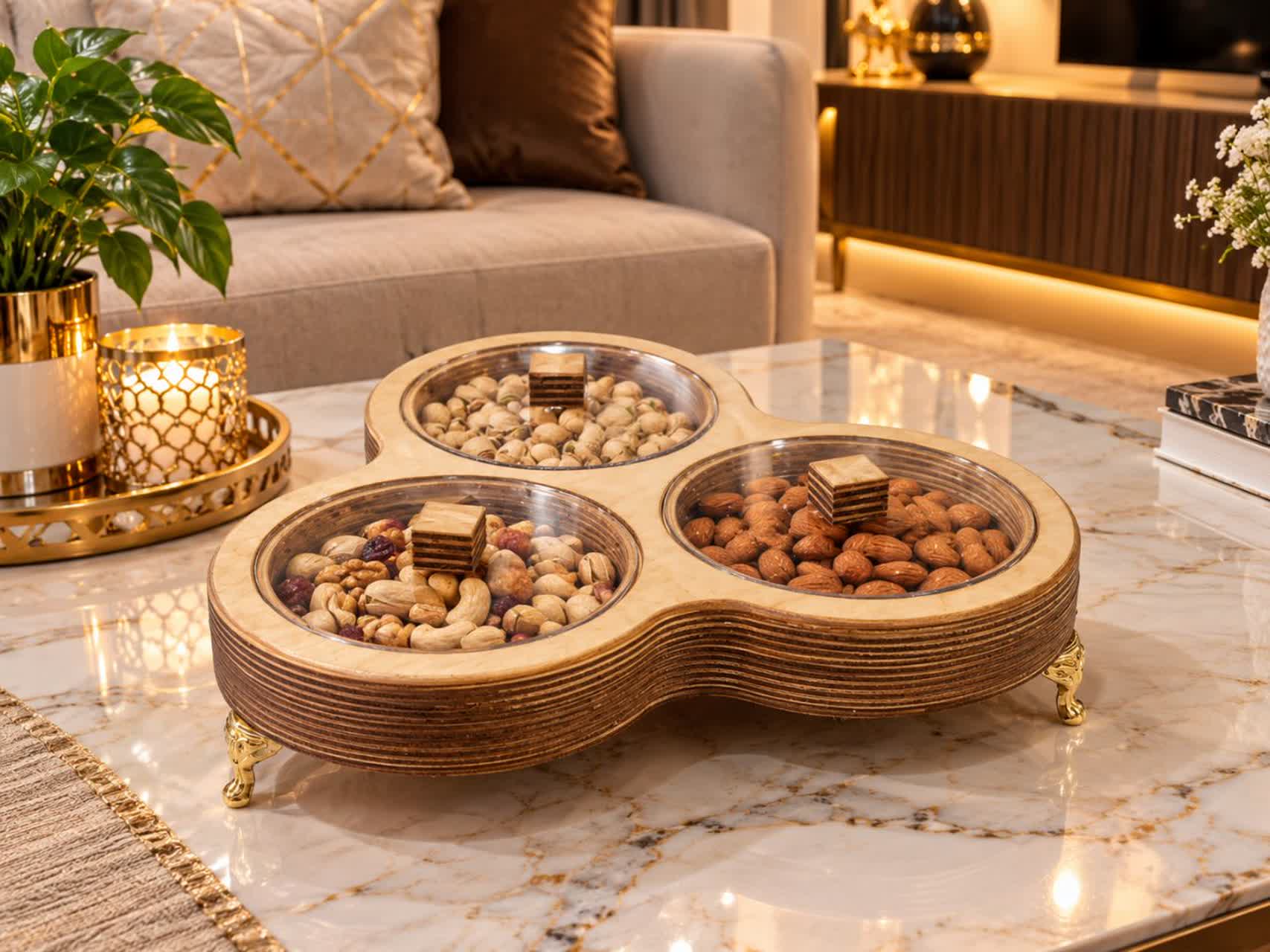 اردوخوری چوبی سه خانه پایه‌دار