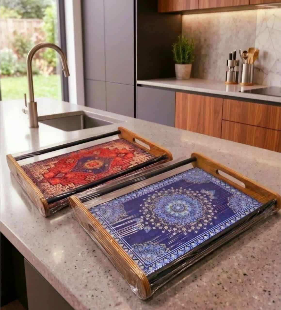 سینی چوبی کف شیشه ای طرح قالیچه